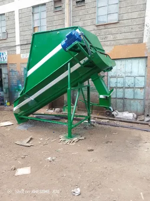 Animal Feed Mixer Machine