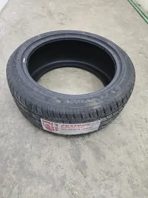 245 /45 R18 Zextour Tyres (Primium)