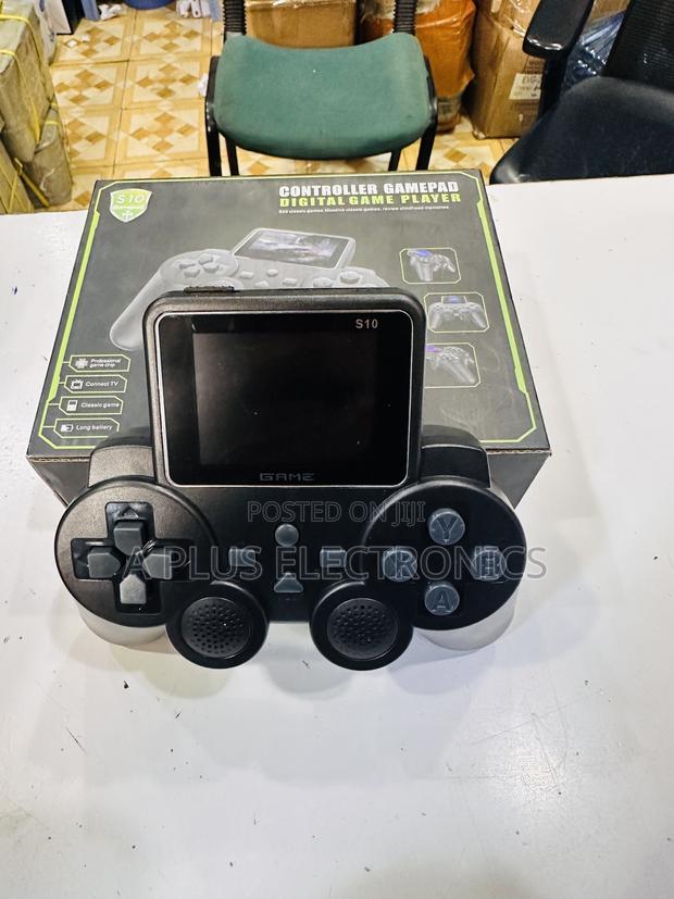 S10 Game Console With Wireless Controllers - main view