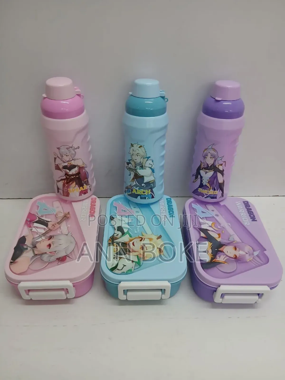 *Gift Pack Snack Set Snack Box {1000ml} + Water Bottle {500ml}*