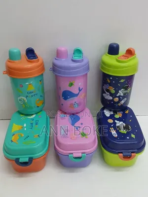 *Gift Pack Snack Set Snack Box {1000ml} + Water Bottle {500ml}*