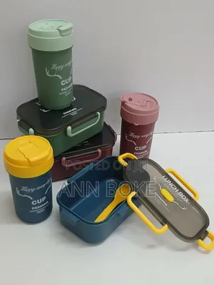 *Gift Pack Snack Set Snack Box {1000ml} + Water Bottle {500ml}*