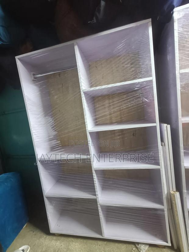 Open Closet - main view