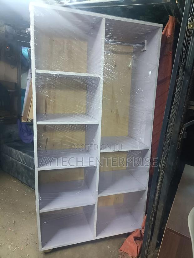 Open Closet - thumbnail 2