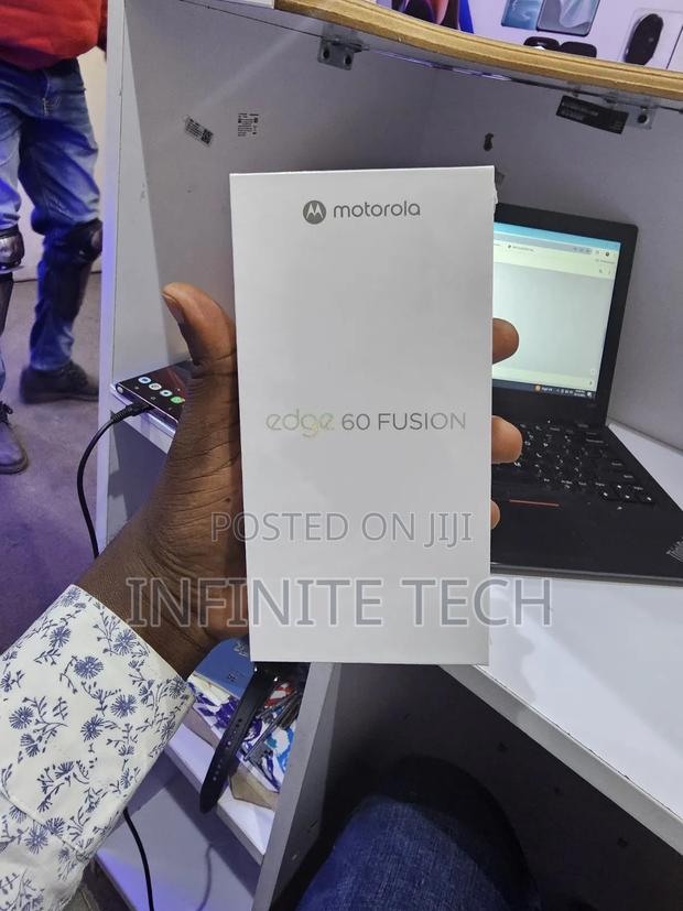 New Motorola Edge 60 Fusion 256 GB Black
