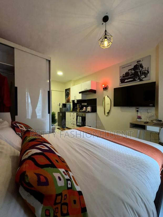 City Nest Airbnbs - thumbnail 2