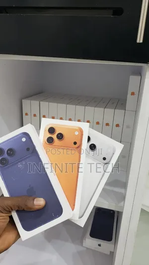 New Apple iPhone 17 Pro Max 256 GB Blue
