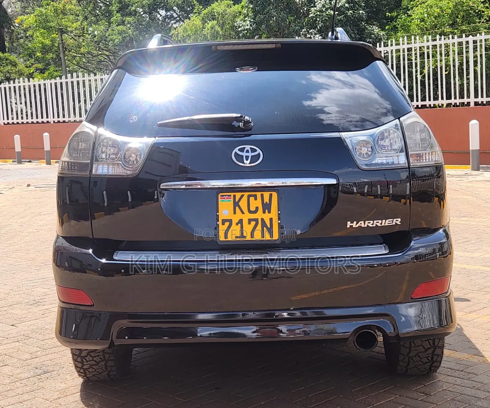 Toyota Harrier 2.4 2012 Black