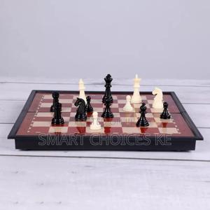 Magnetic Foldable Chess Board - main view