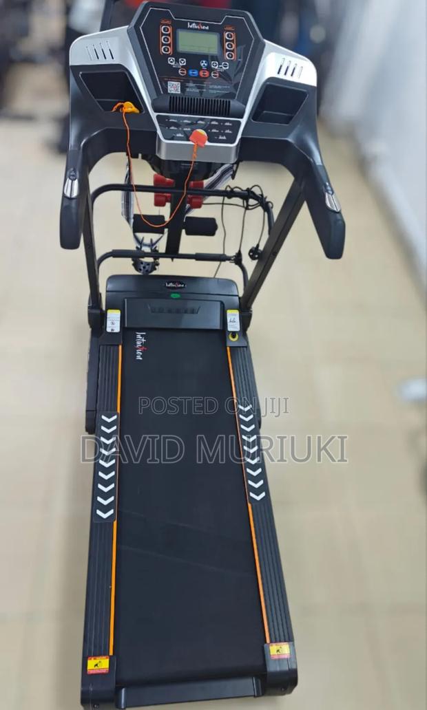 Intuition T-500 Treadmill - thumbnail 2