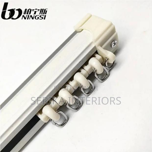 Germs Treated Hospital Partition Curtain Rails Environmental Friendly