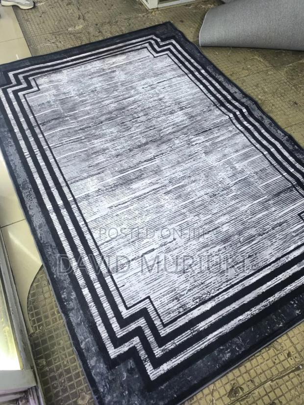 5*8
 Hd Carpets Available - thumbnail 2