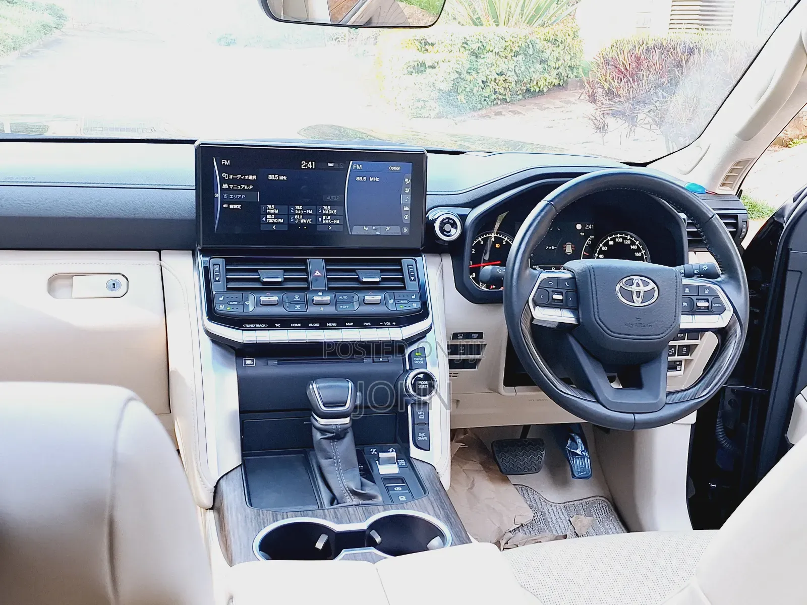 Toyota Land Cruiser LC300 2023 Black