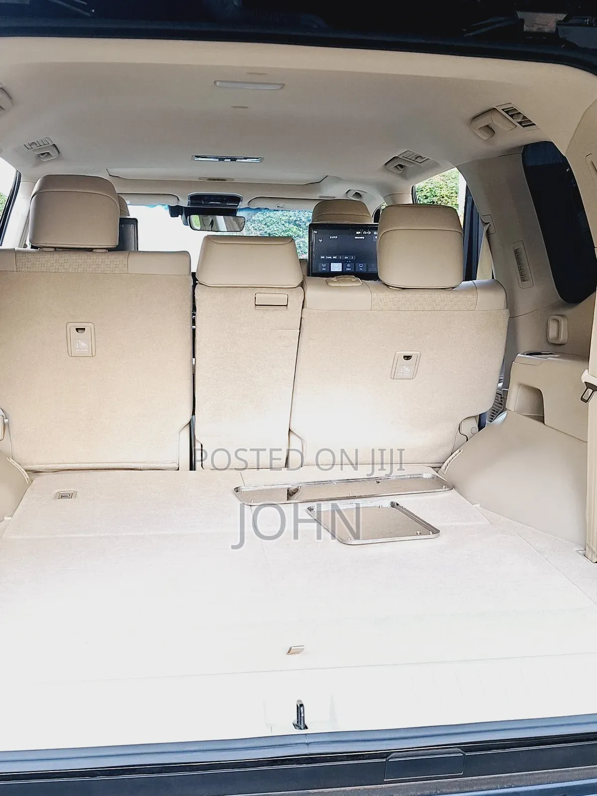Toyota Land Cruiser LC300 2023 Black