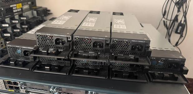 Cisco Catalyst 9300 1100w Power Supply Unit - thumbnail 3