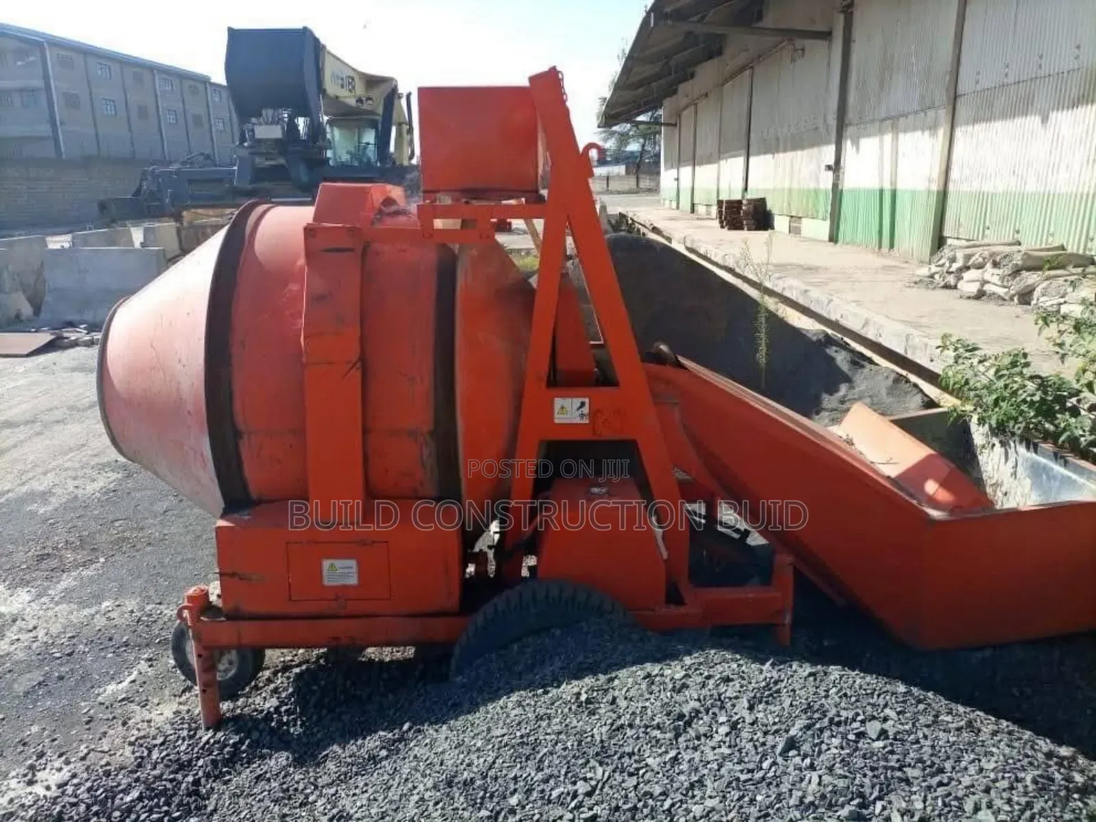 Self Loading Concrete Mixer Suppliers In Kenya.