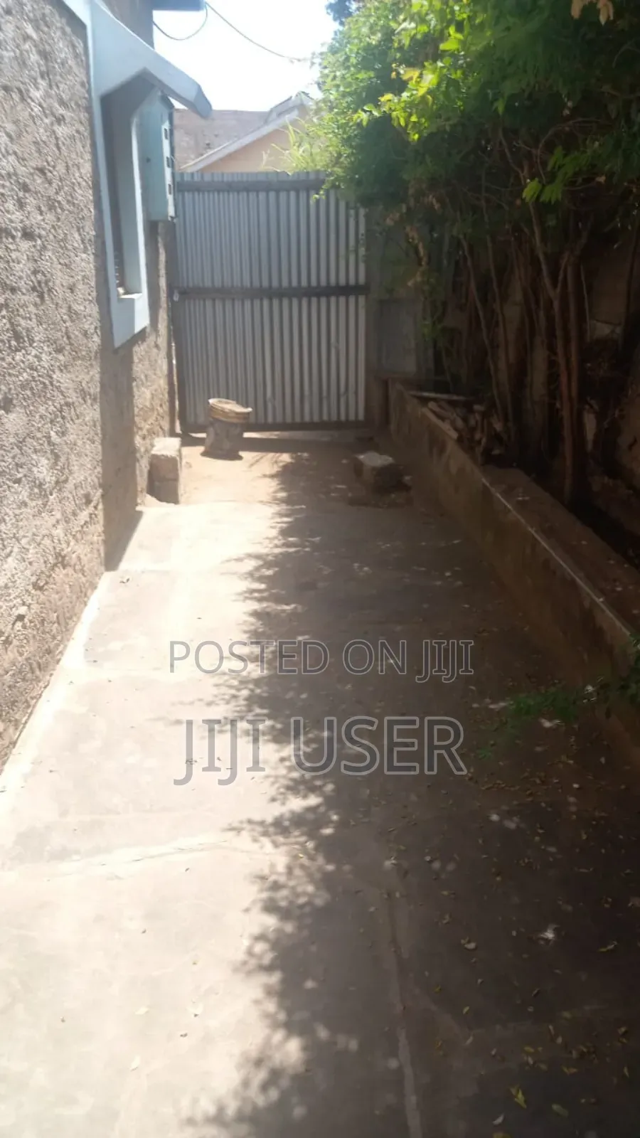 Furnished 3bdrm Bungalow in Waterloo Homes, Gombato Bongwe for sale