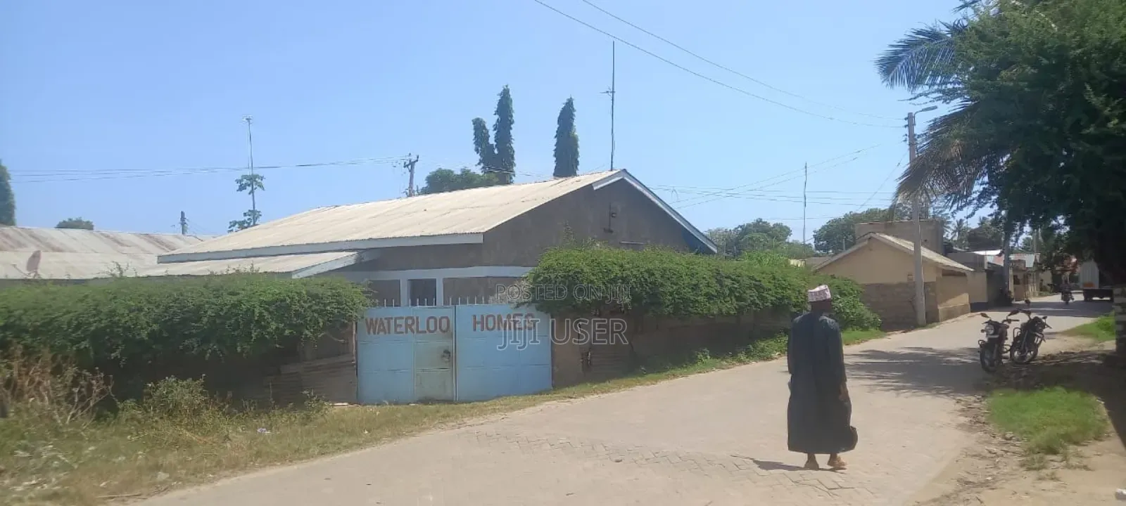 Furnished 3bdrm Bungalow in Waterloo Homes, Gombato Bongwe for sale