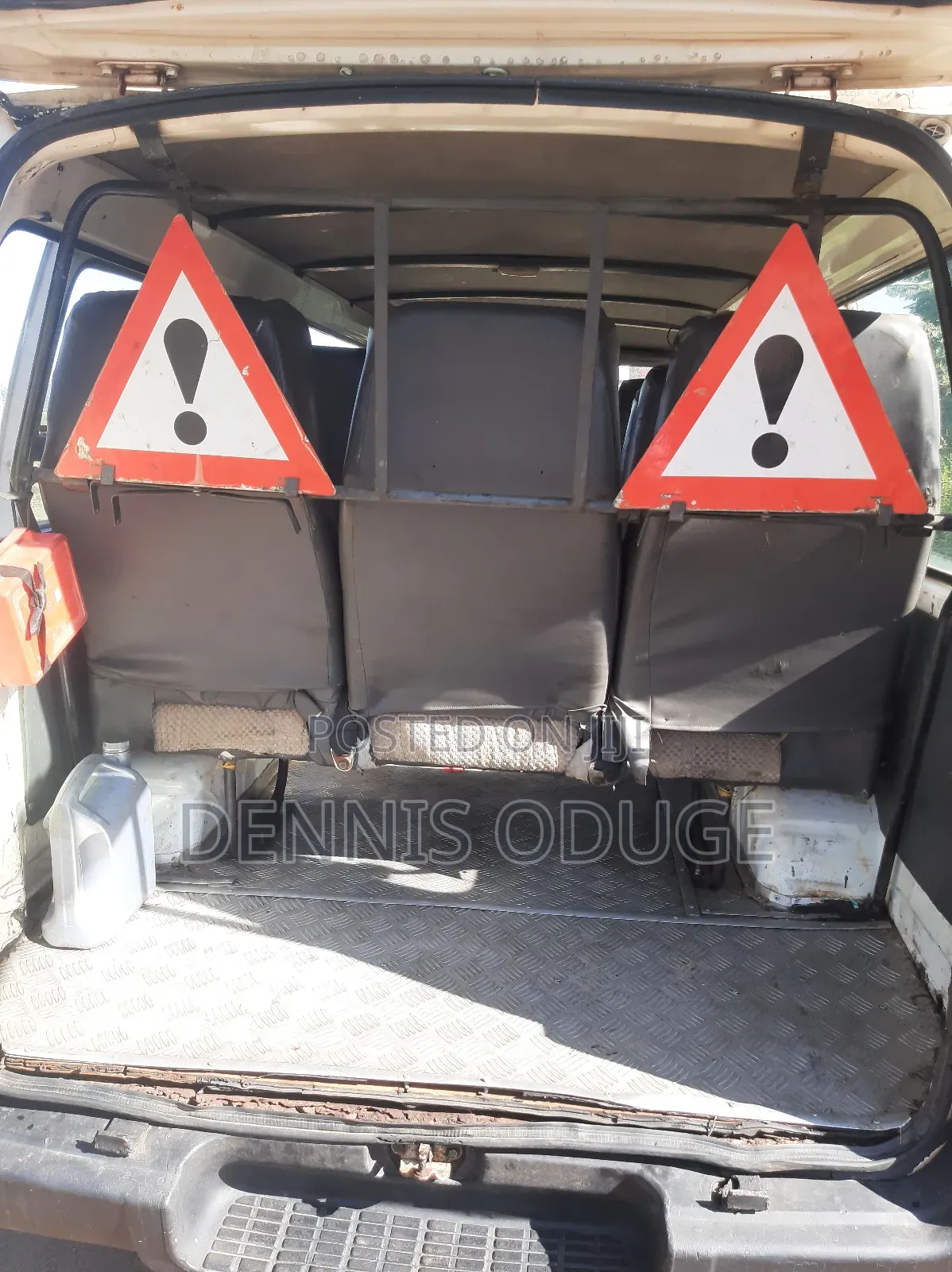 Toyota HiAce 2003 White