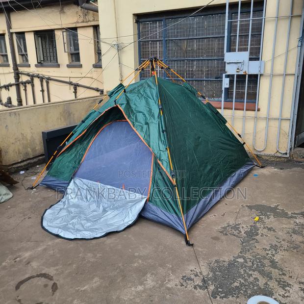Comfort. Family Camping Tent. 2-4 People