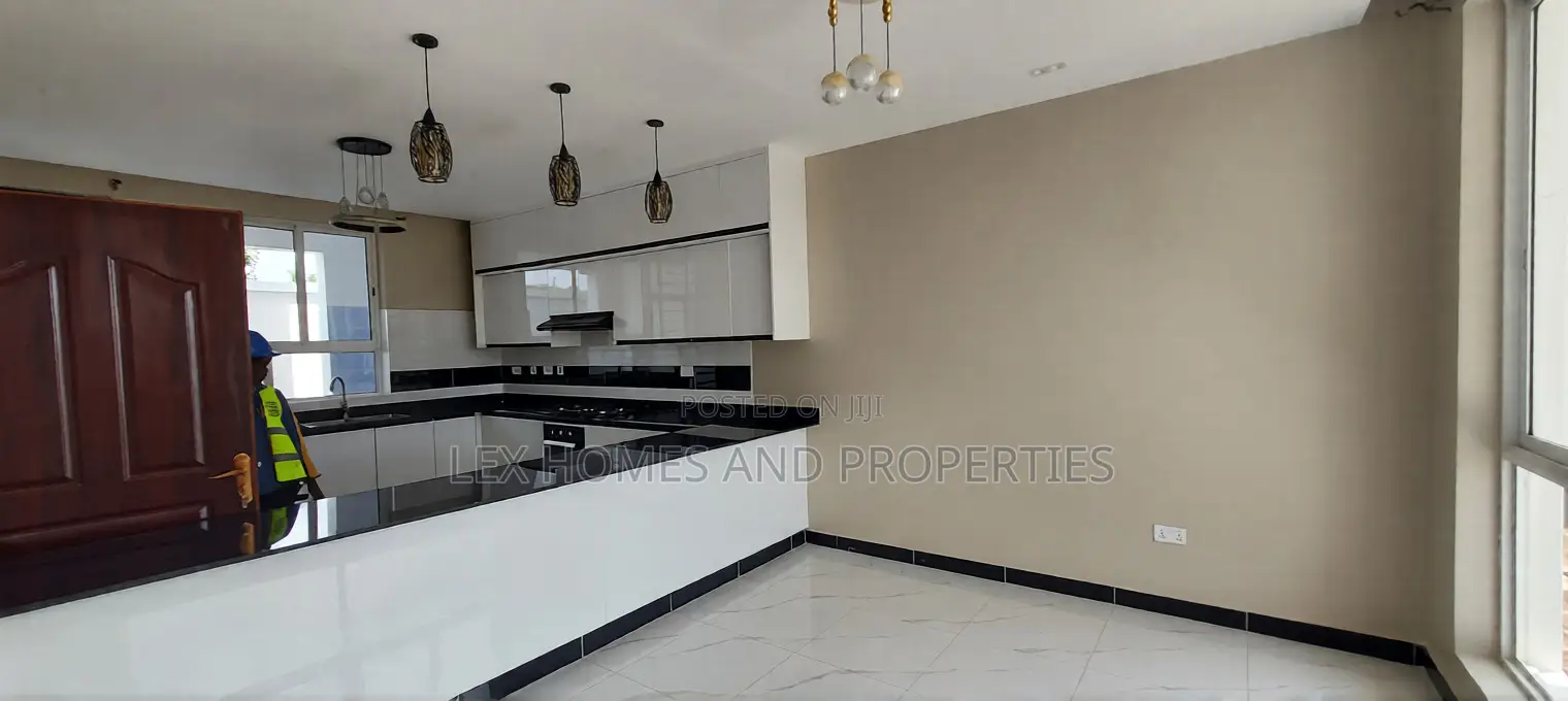 3bdrm Maisonette in Kiserian for sale