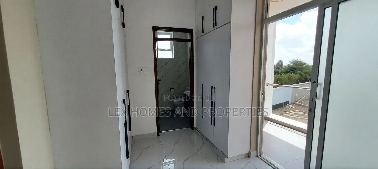 3bdrm Maisonette in Kiserian for sale