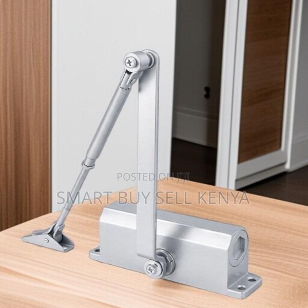 High Quality Aluminum Sliding Hydraulic Door Closer Silver Painting
