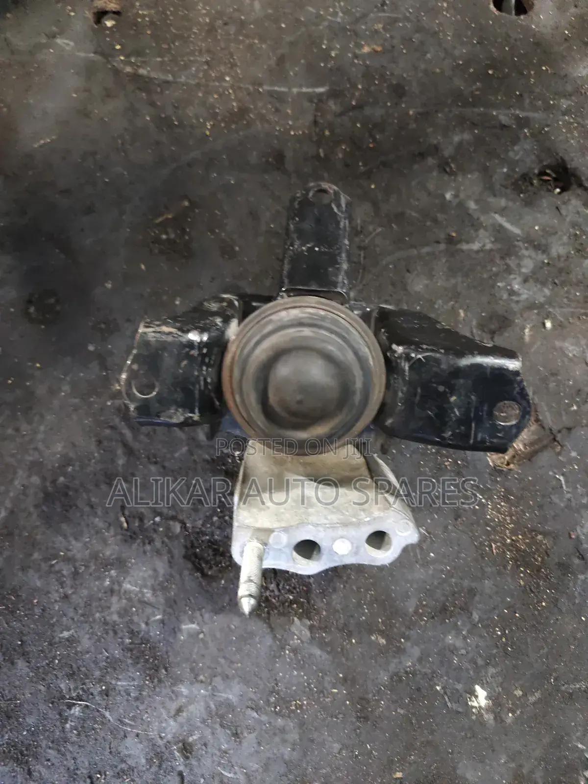 Engine Mounting 1kr