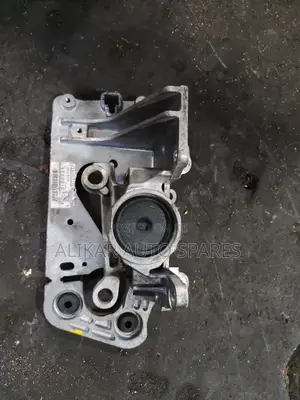 Gear Mounting Serena