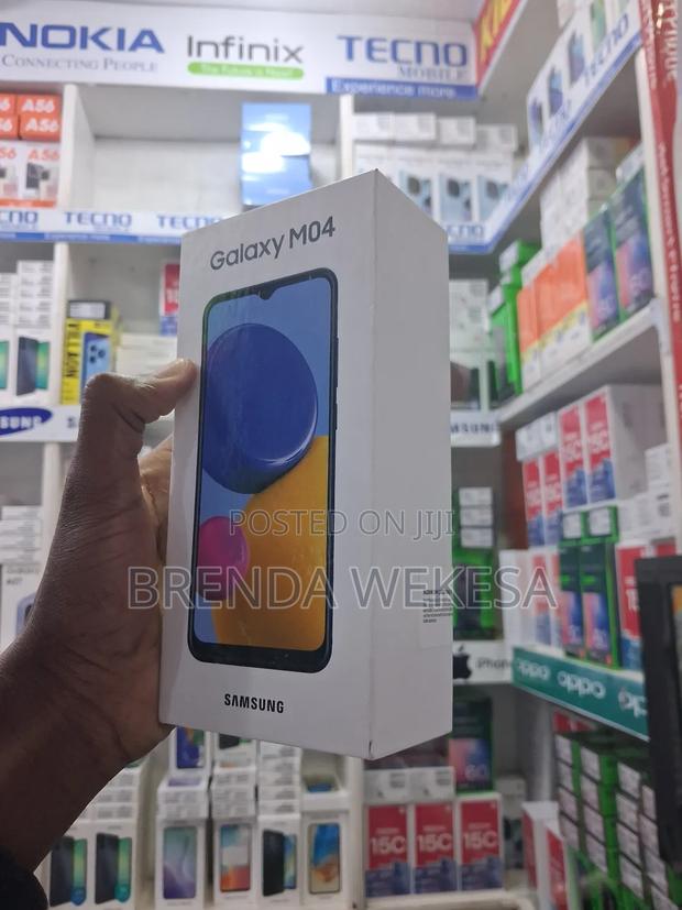 New Samsung Galaxy M04 128 GB - thumbnail 4