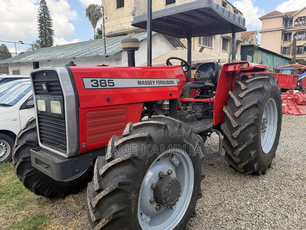 4wd 2023 Model Tractor - thumbnail 4