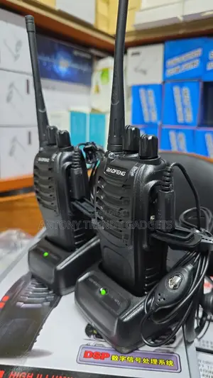 Baofeng Bf-888s Set of 2 Walkie Talkies With Earpieces