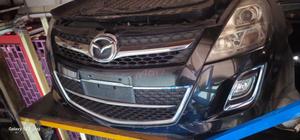 Mitsubishi MPV Nosecuts - main view