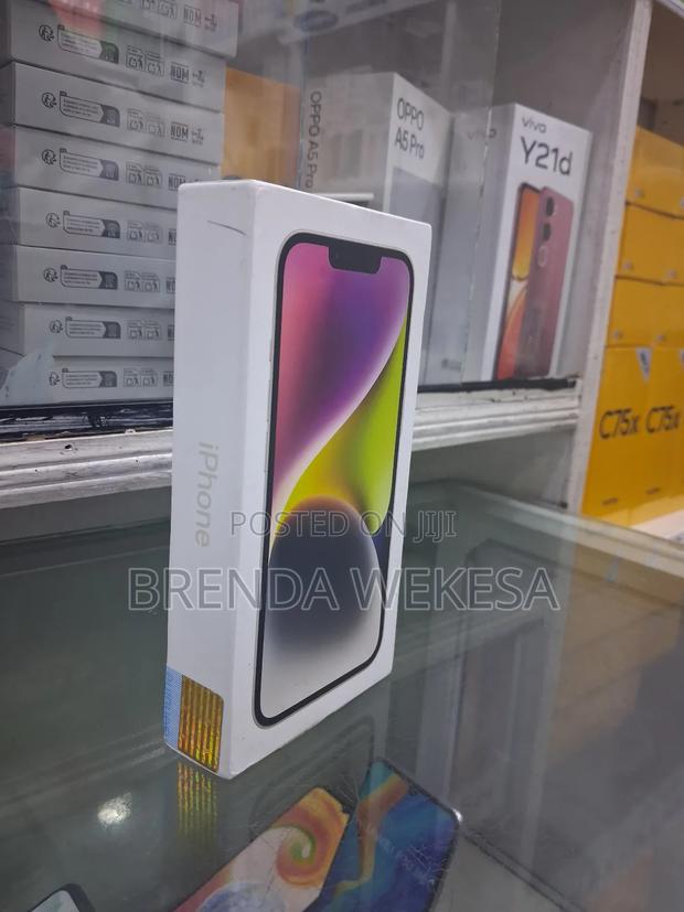 New Apple iPhone 14 256 GB - main view