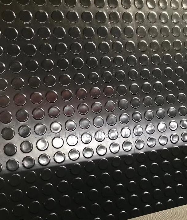 Ant Slip Coin Studs Mats