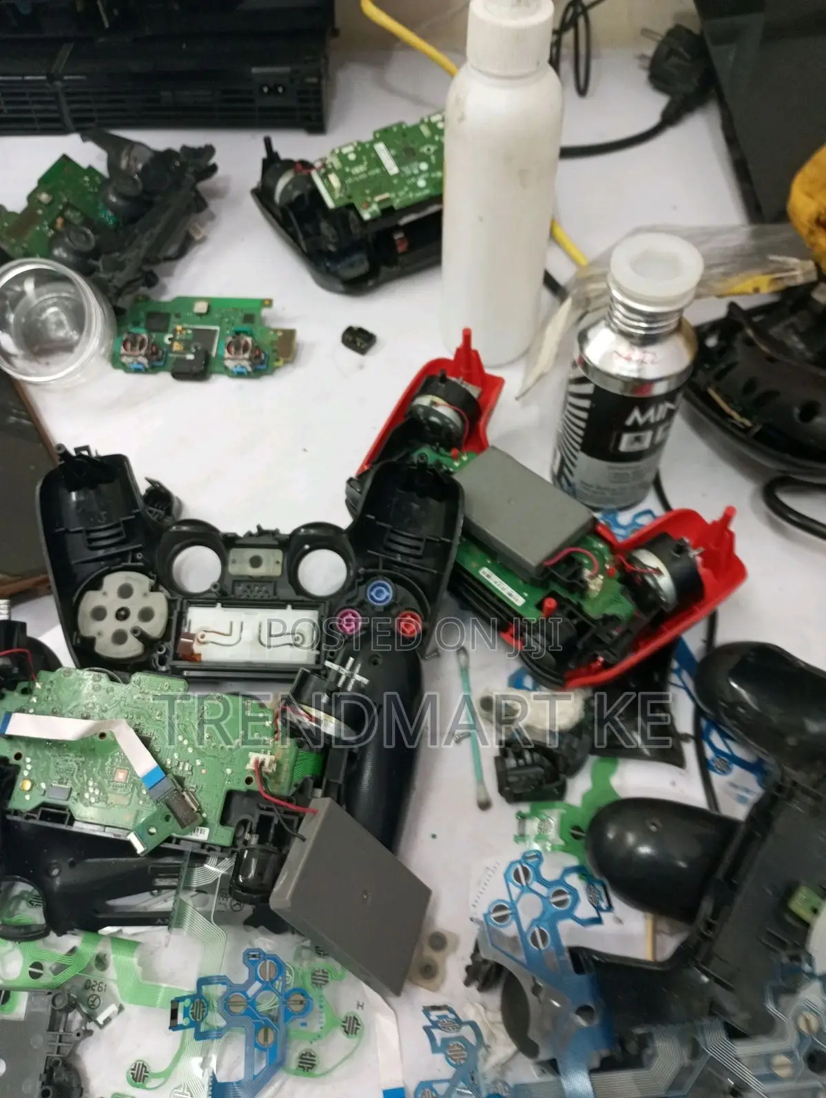 Ps4 Ps5 Repairing / Cleaning Services / Controller Fixing