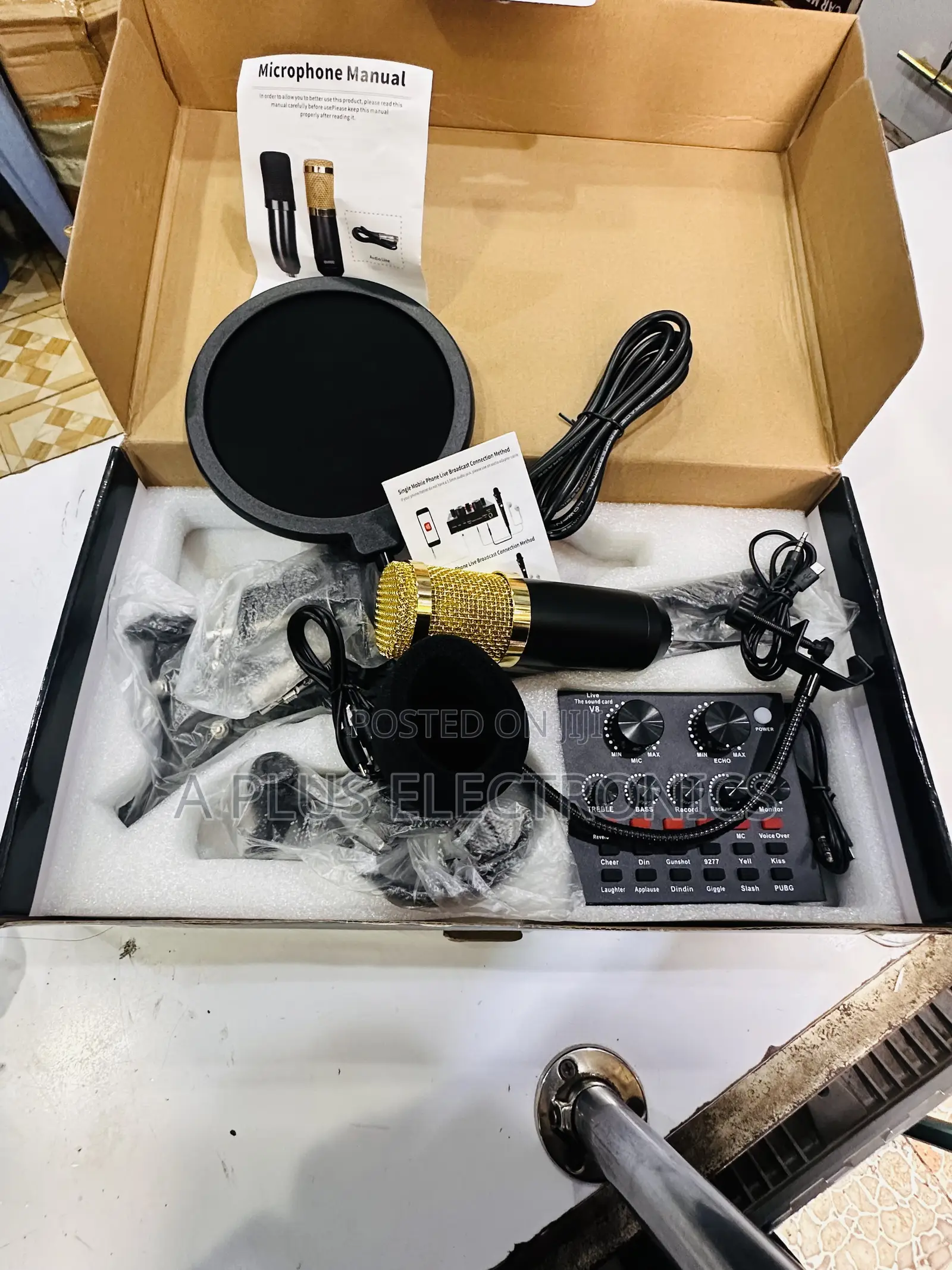 V8 Condenser Microphone – Perfect for Live Recording Streaming
