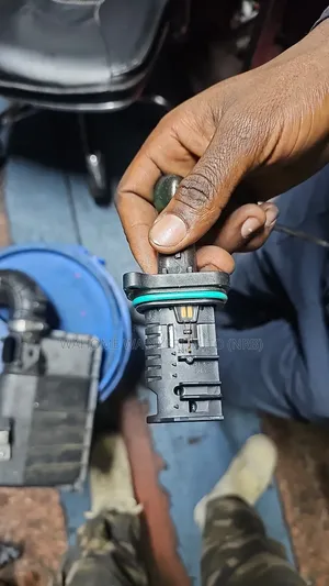 Air Flow Sensor For Suzuki Swift