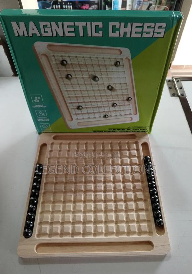 Wooden Magnetic Chess Game - thumbnail 2