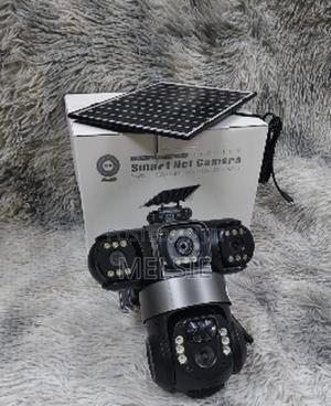 High-Tech Wireless Dual Linkage Solar-Powered Camera - main view