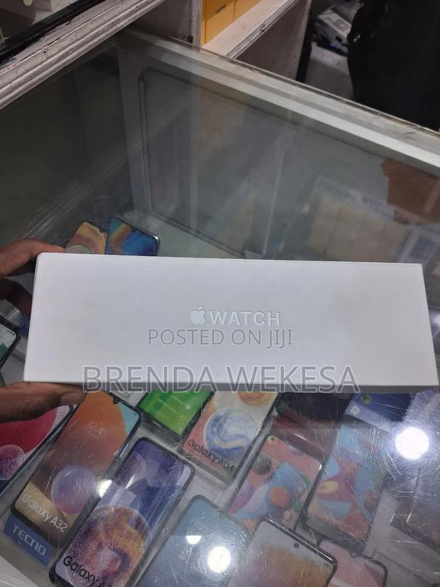 Apple Watch Series S9 - main view