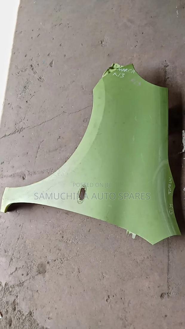 Wing/Fender Nissan March 