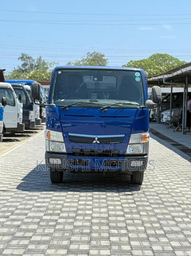 Mitsubishi Canter 2019 - thumbnail 2