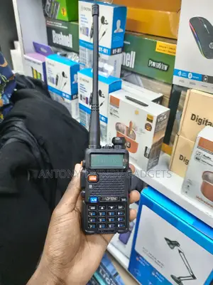Baofeng Uv-5r Dual Band Walkie Talkie For Security Teams
