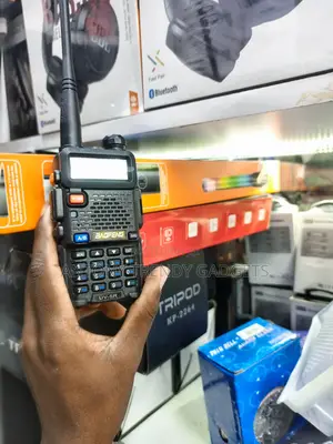 Baofeng Uv-5r Compact High Power Two-Way Radio