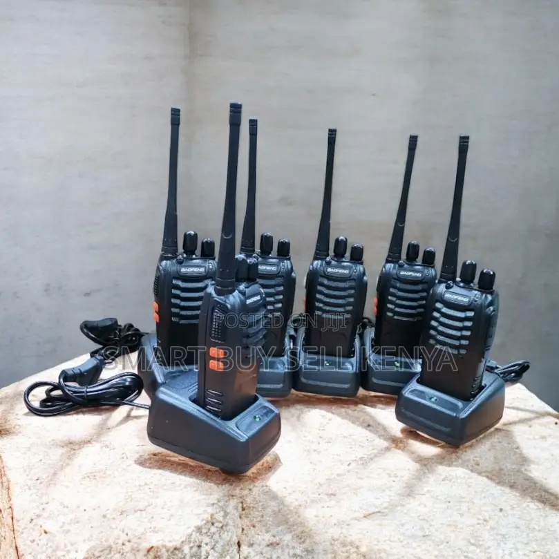 Baofeng Bf-888s Portable 16ch 5km Range Radio With Loud Speaker