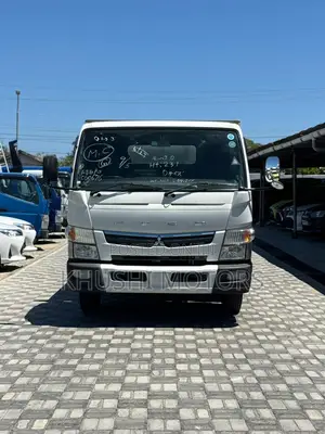 Mitsubishi Canter 2018