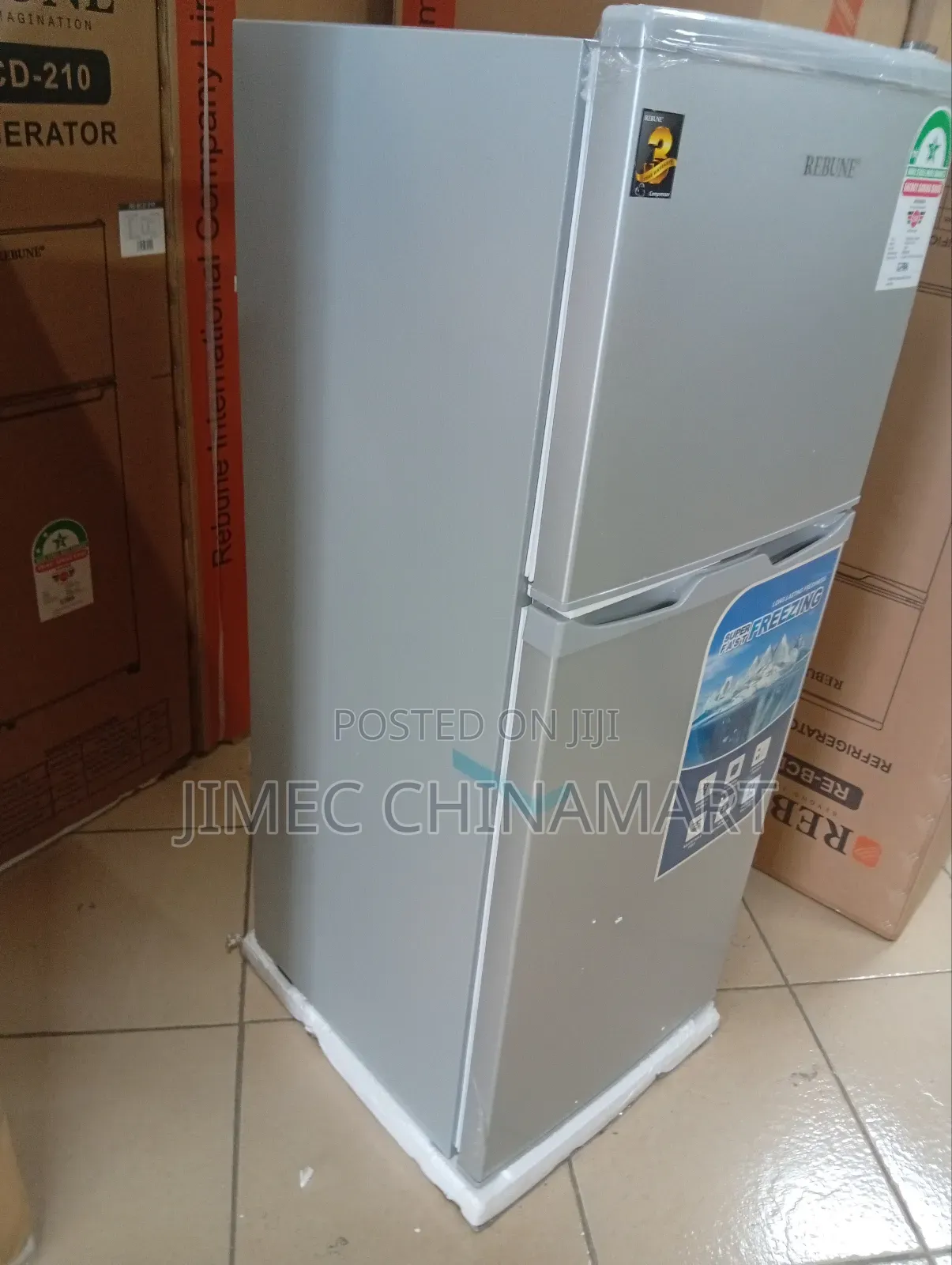 118l Silver Rebune Refrigerator