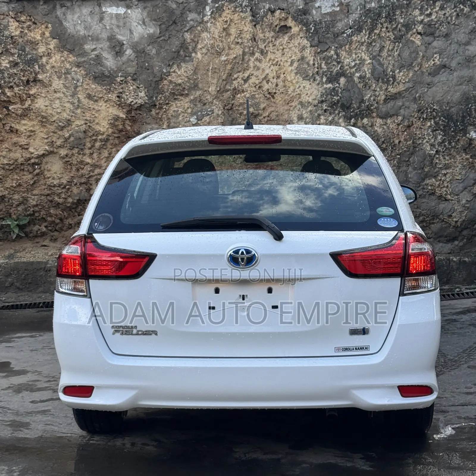Toyota Corolla Fielder 2018 White