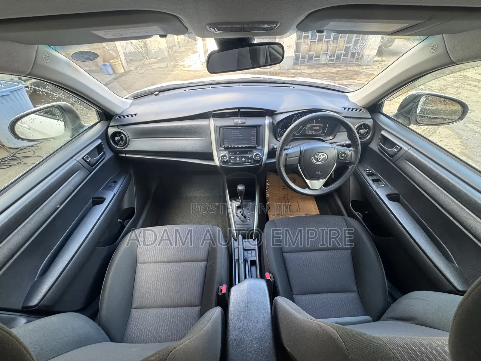 Toyota Corolla Fielder 2018 White